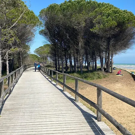Two-storey Flat With Shared Pool And Patio Apartament Bibione